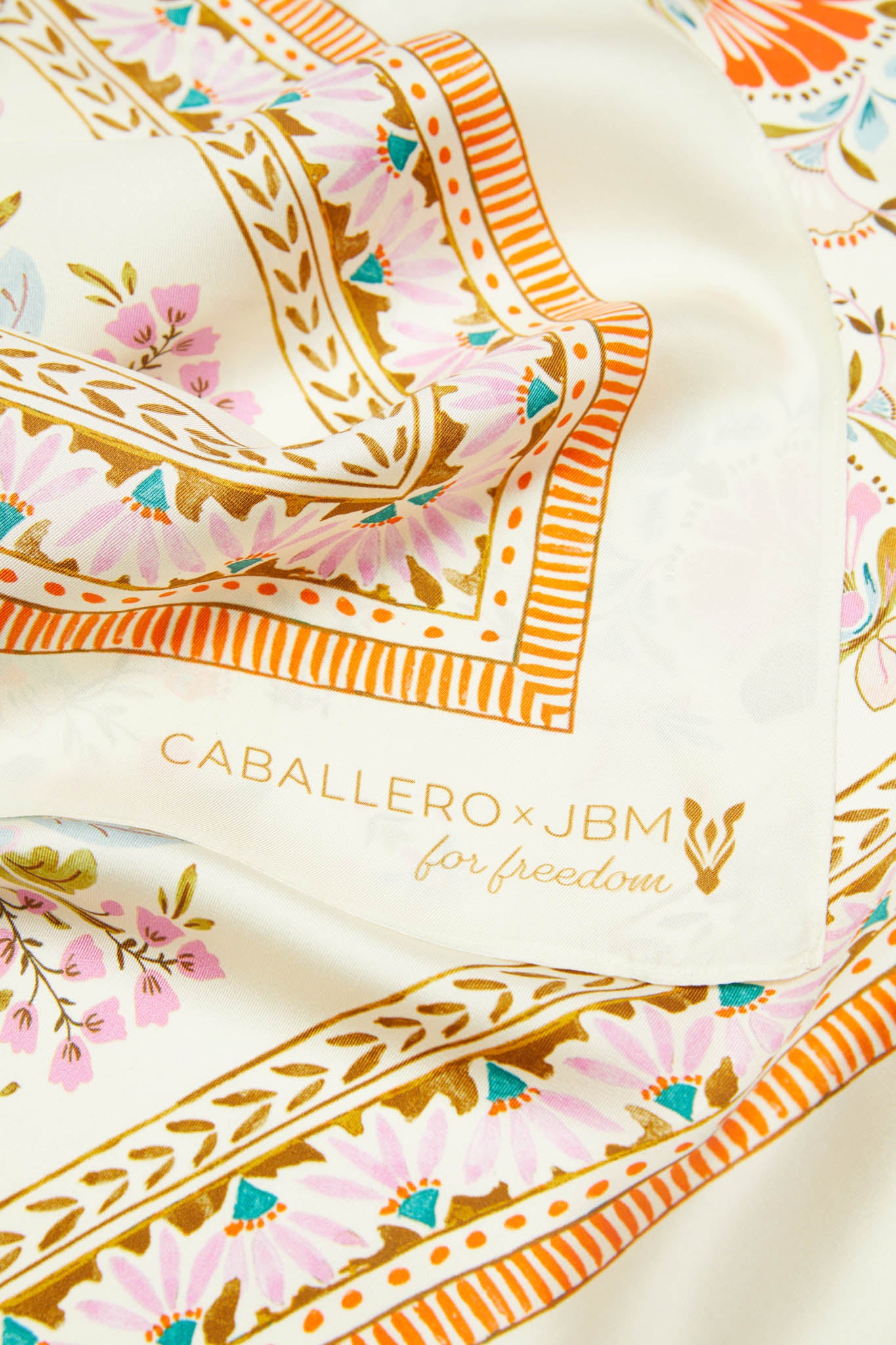 Renee Scarf in Vintage Floral